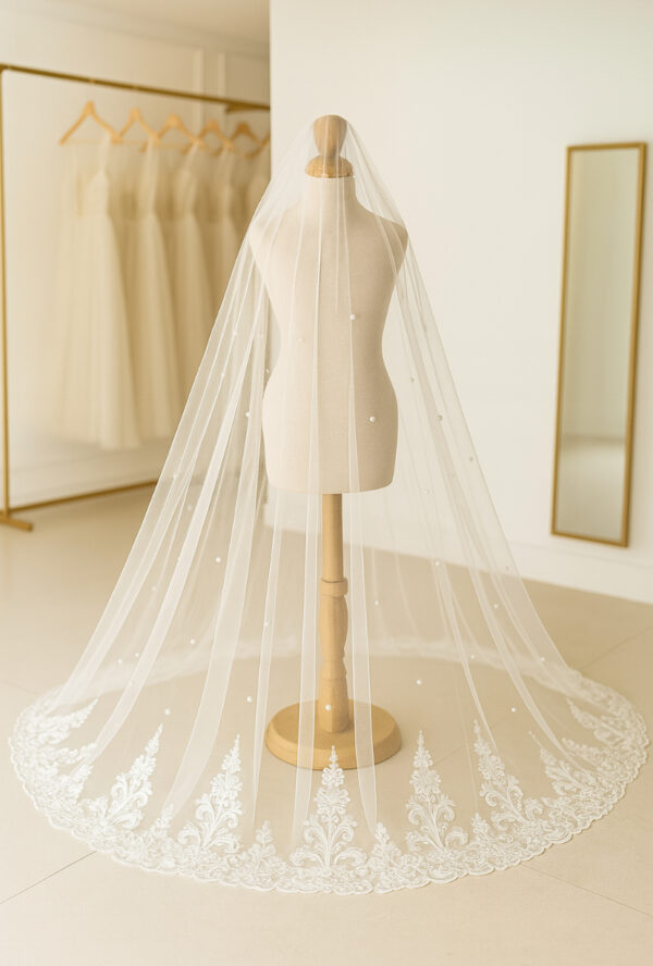 Wedding Veils - Image 3